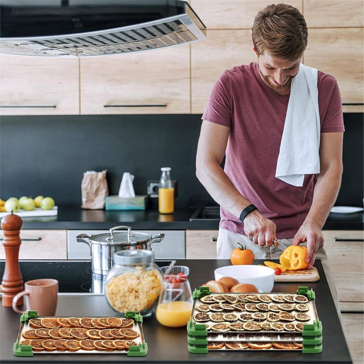 NEW 16-Piece Tray Stacker Set  - Food Storage Freeze Dried recension och pris